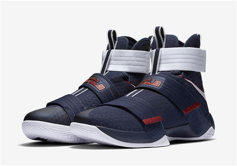 zoom lebron summer soldier 10